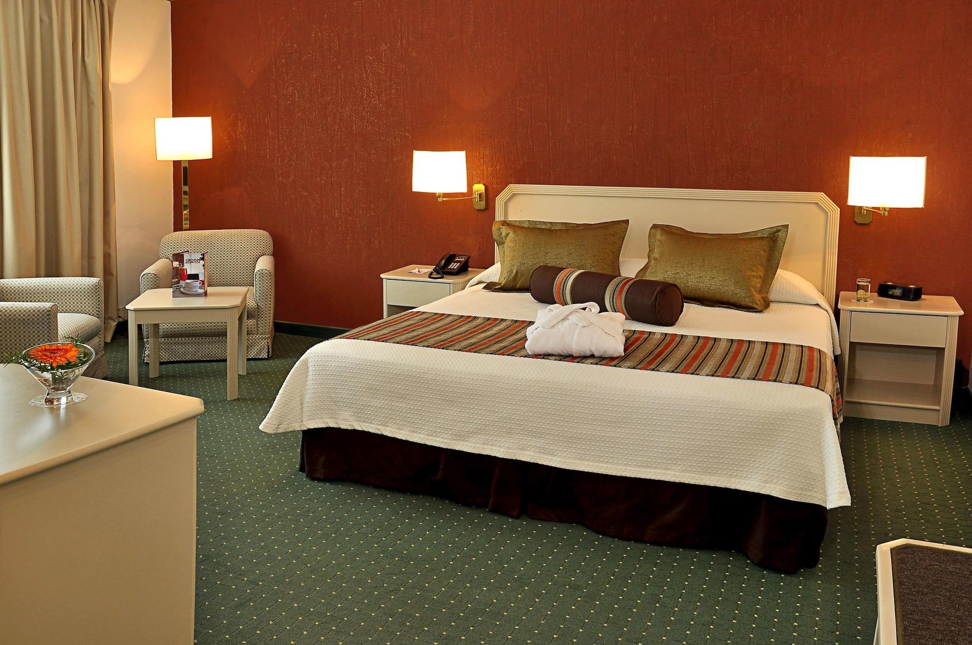 Hotel Europa ลาปาซ ภายนอก รูปภาพ