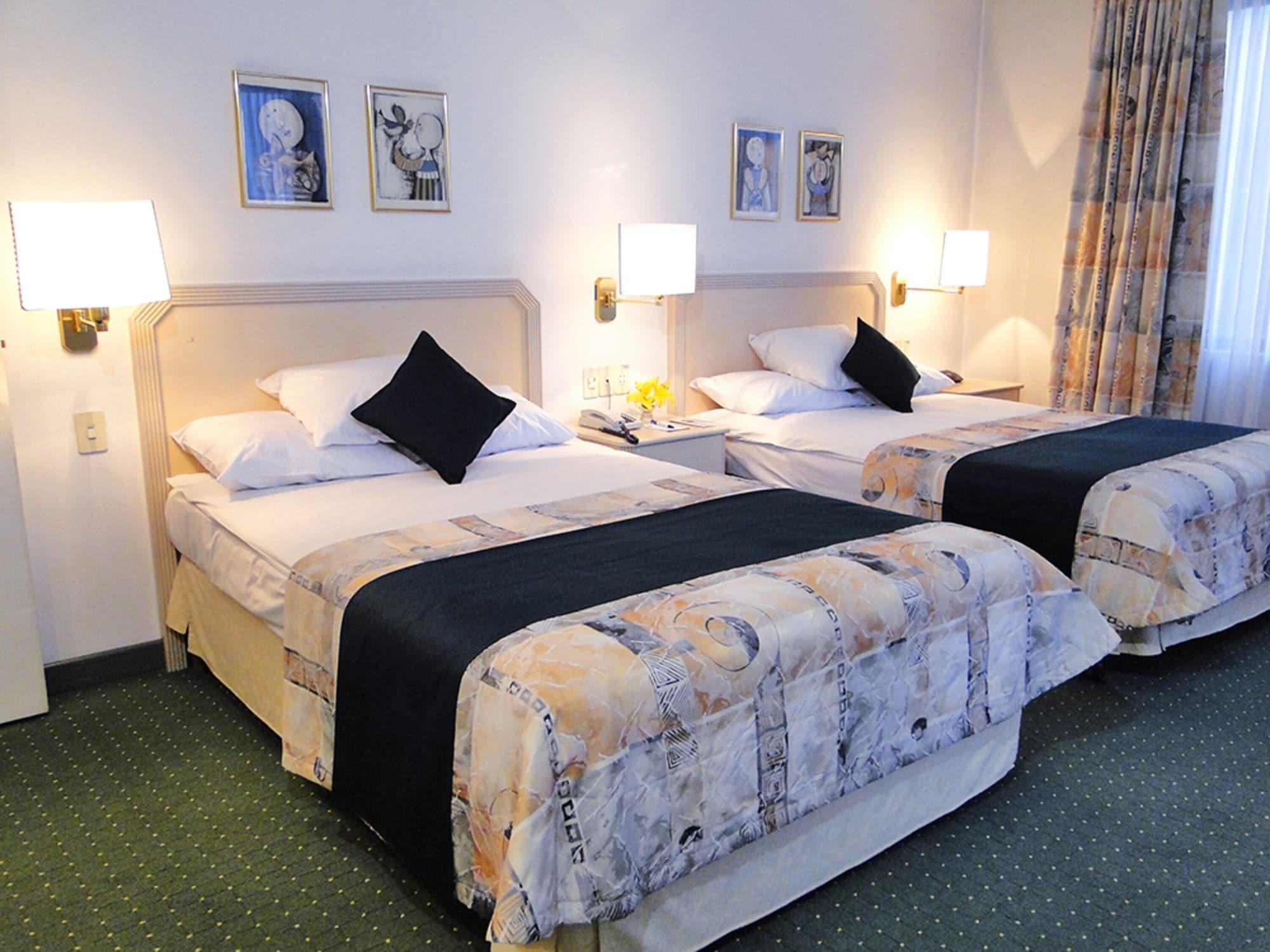 Hotel Europa ลาปาซ ภายนอก รูปภาพ